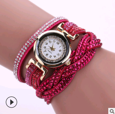 Reloj de moda para mujer con correa PU y detalles de diamantes retorcidos - Image 10