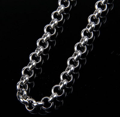 Dije para Hombre con Cadena - Image 4