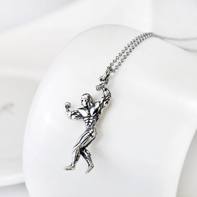 Collar Colgante Hombre Musculoso en Plata 925 - Image 5