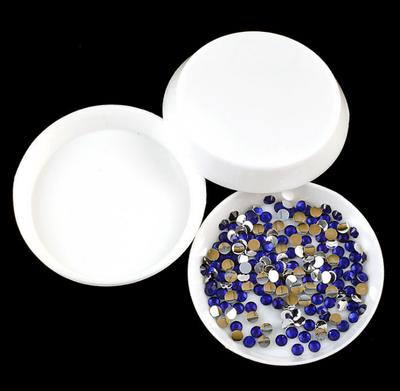 Bandejas de Plástico con Strass - Set de 5 Piezas - Image 9