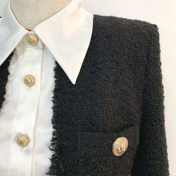 Chaqueta de Botones con Bordado de León