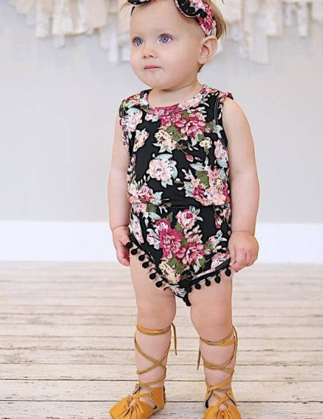 Conjunto Floral Oscuro para Bebé - Enterizo Estampado con Diadema