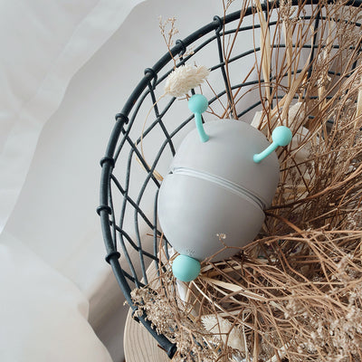Lámpara Nocturna LED Oruga Creativa con Carga USB y Soporte Magnético Extensible - Image 12