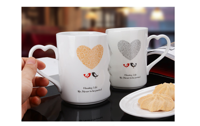 Taza de Cerámica para Parejas Kiss - Regalo Romántico para San Valentín - Image 2