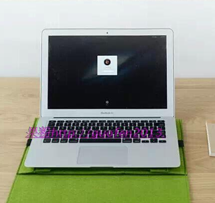 Funda Protectora de Fieltro para Laptop 11 a 13.3 Pulgadas - Image 5