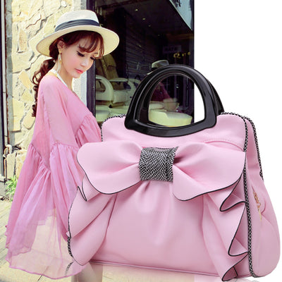 Bolsa de Cuero para Mujer Diseñador con Flores Grabadas - Estilo Retro Elegante - Image 5