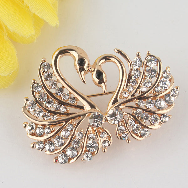 Broche Cisne con Diamantes Completos