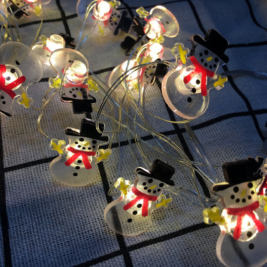 Luces LED Decorativas Navideñas - Guirnalda Multiusos Santa, Copos de Nieve y Fantasmas - Image 7