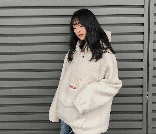 Abrigo Sudadera con Capucha de Lana de Cordero 5252 BY OIOI - Diseño Oversize Abrigador - Image 2