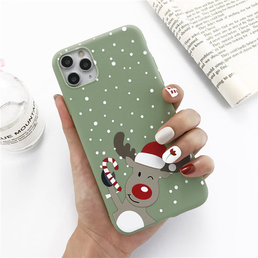 Funda para Celular Navideña con Reno y Muñeco de Nieve - Image 3