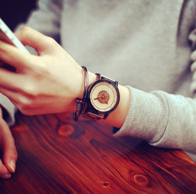 Reloj de Pareja Minimalista Negro y Blanco - Diseño Moderno Unisex - Image 5