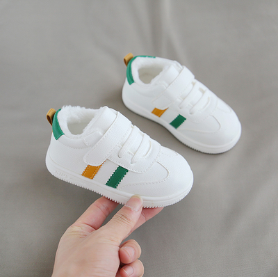 Zapatos Blancos para Bebé con Velcro - Comodidad y Estilo - Image 11