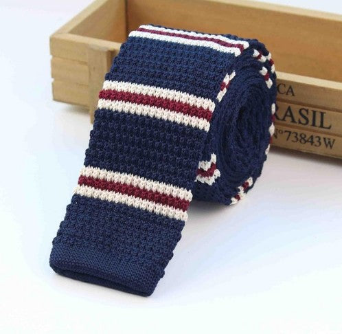 Corbata Tejida Delgada a Rayas para Hombre - Diseño Moderno y Sofisticado - Image 32