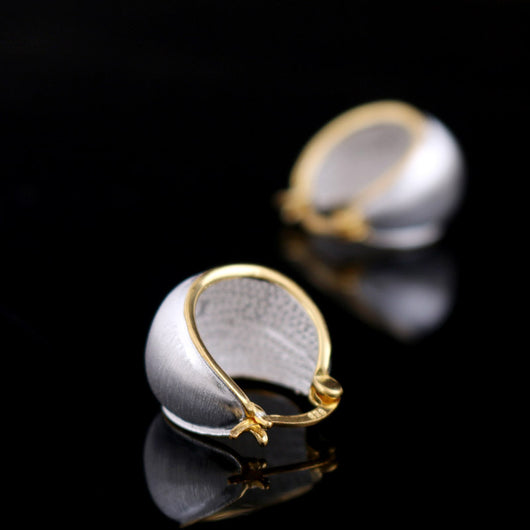 Aretes Étnicos Plata Cepillada Chapados en Oro - Image 3