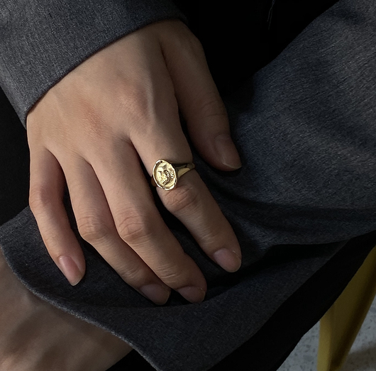 Anillo de Retrato Personalizado - Image 5