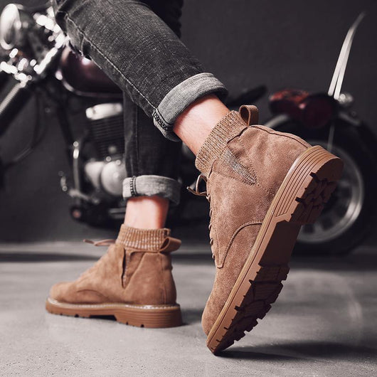 Botas Slip-On Bretto: Comodidad y Estilo sin Esfuerzo - Image 12