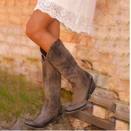Botas Retro con Tachas para Mujer - Image 3