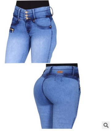 Pantalón Lápiz Blanco con Pliegues y Cierre de Botón