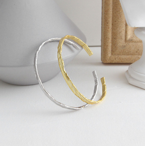 Pulsera de Oro Laminado con Diseño Irregular