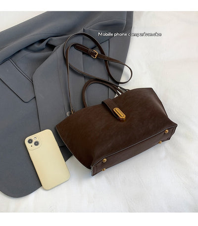 Bolsa Tote Minimalista de Alta Capacidad con Acabado Ante Retro - Image 13