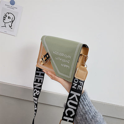 Bolso de Hombro con Correa Ancha y Letras - Image 11