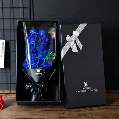Ramo de 18 Rosas de Jabón en Caja de Regalo - Image 10