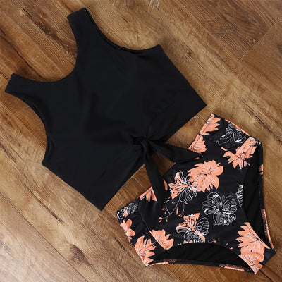 Bikini Talle Alto con Cobertura de Abdomen y Abertura Frontal