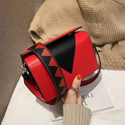 Bolso Triangular para el Hombro - Image 7