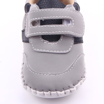 Zapatos para bebé cosidos a mano con acabado mate - Image 4