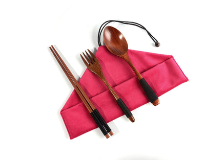 Juego de 4 Cucharas y Palillos de Madera Japonesa para Mesa - Image 12