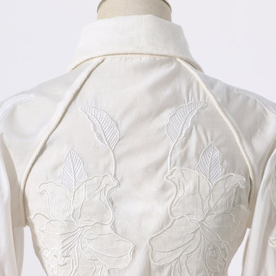 Blusa con Encaje Bordado Elegante - Image 4