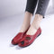 Zapatos cómodos para mamá con bordados elegantes
