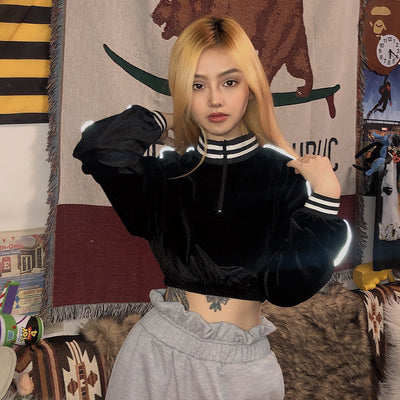 Remera Crop Top Ajustada - Image 4