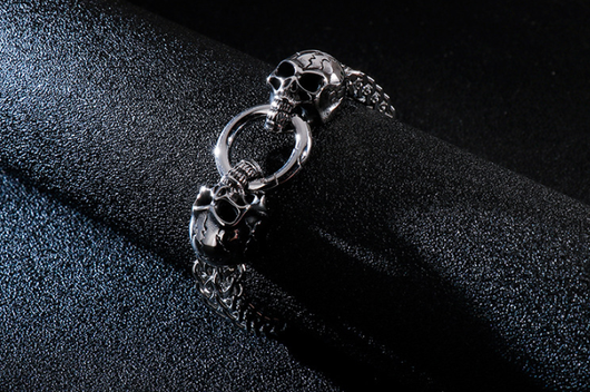 Pulsera de Acero Titanio Calavera Dominante - Image 9