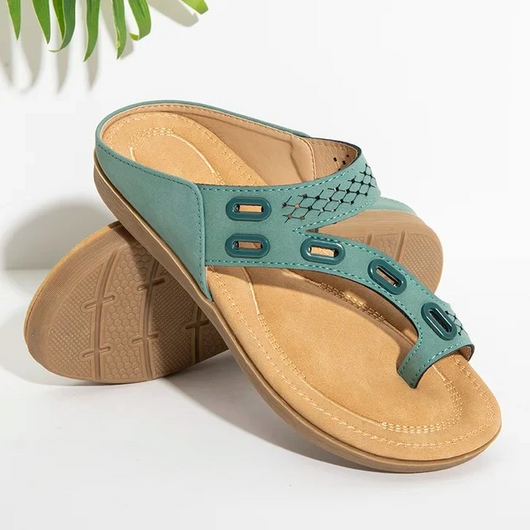 Zapatos Casuales Planos para Mujer con Costura de Cuero y Metal - Image 2
