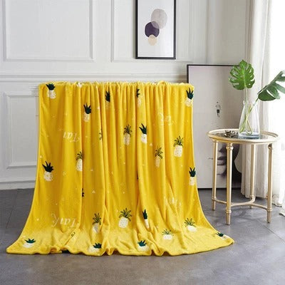 Manta de Terciopelo con Diseño de Piña Colorida