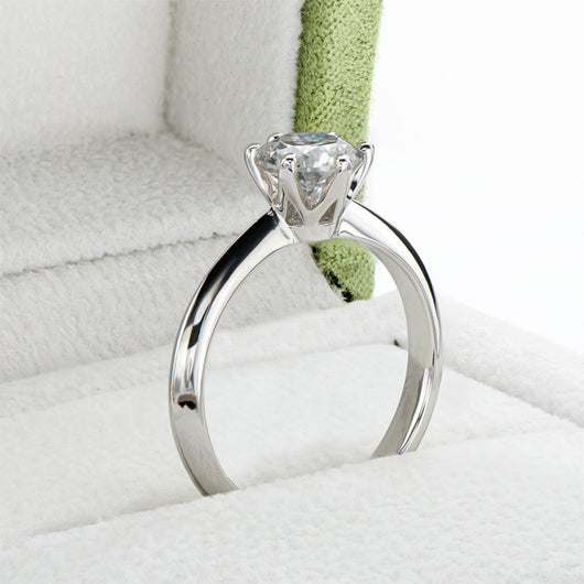 Anillo de Moissanita de 1 Quilate con Seis Puntas en Plata 925 y Baño de Oro 18k - Image 10