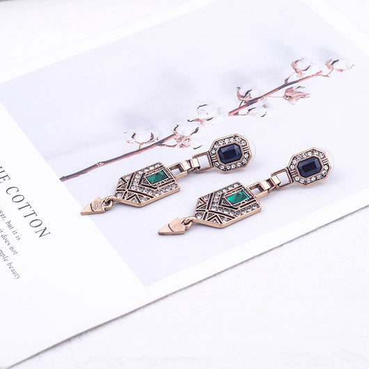 Aretes de Cristal Esmeralda - Diseño Elegante y Sofisticado - Image 3