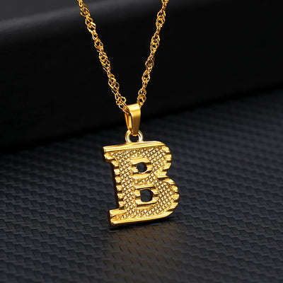 Collar con Colgante de 26 Letras Chapado en Oro - Image 4