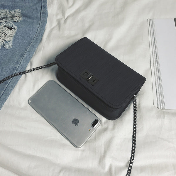 Chain Square Shoulder Bag