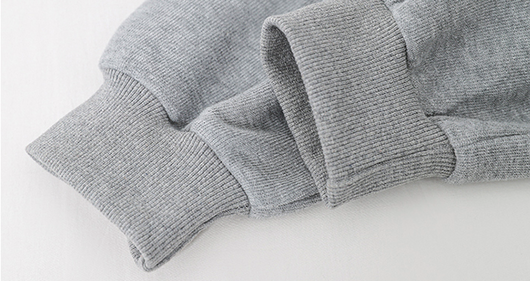 Sudadera Gris Cropped con Capucha para Mujer - Image 12