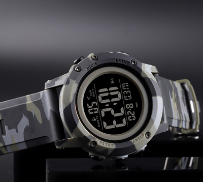 Reloj Deportivo Electrónico con Tecnología Cinemática - Image 3