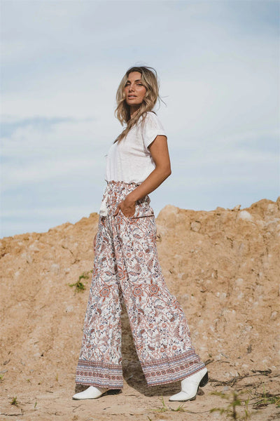 Pantalones Anchos con Estampado - Comodidad y Estilo Versátil - Image 2