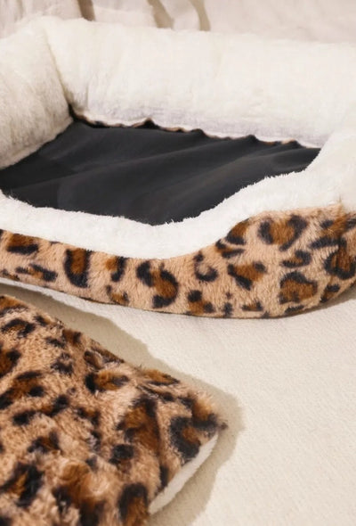 Casa para Mascotas Cuatro Estaciones - Aislada y Térmica - Image 15
