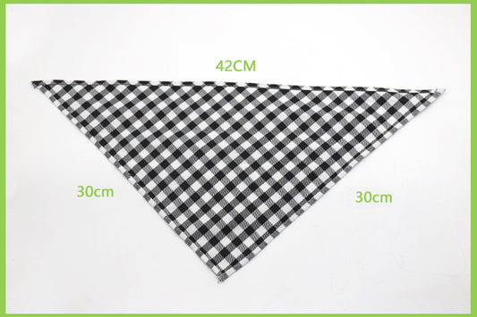 Pañuelo Triangular Escocés - Image 2