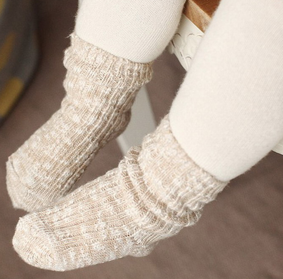 Calcetines Antideslizantes de Algodón para Bebés y Niños Pequeños - Colores Vibrantes