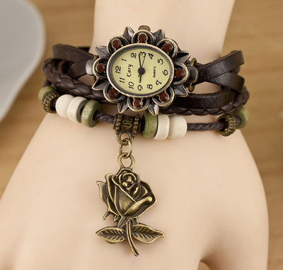 Reloj Casual para Mujer con Pulsera de Cuero y Detalles Mariposa - Image 2