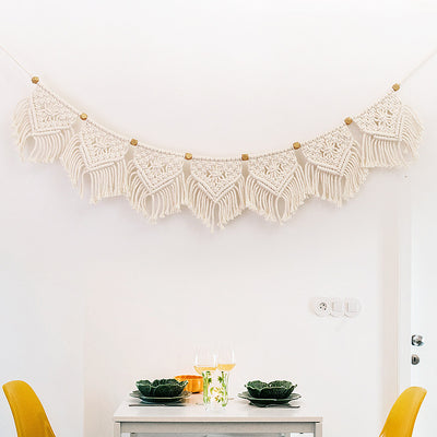 Decoración Tejida para Pared con Borlas Artesanal - Image 5