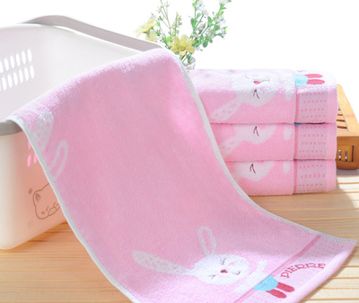 Toalla Facial Infantil de Algodón Puro 32 Hilos - Diseño Conejito - Image 3