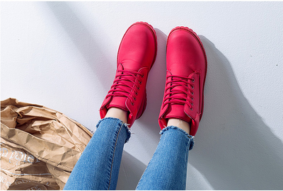 Botas Martin Blancas para Mujer - Estilo Trabajo y Casual - Image 13